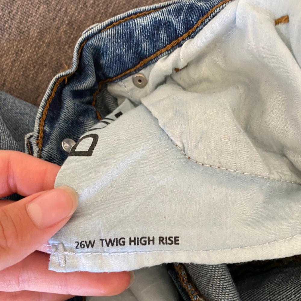 BDG Jeans - Picture 4 of 4